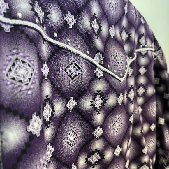 Cowgirl Hardware Purple Patterned Western Shirt - Picture 8 of 10